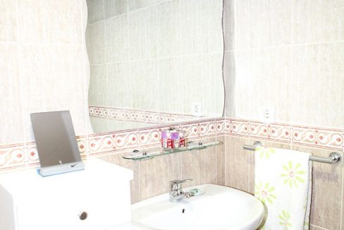 thumbnail_Aseo espejo h. principal