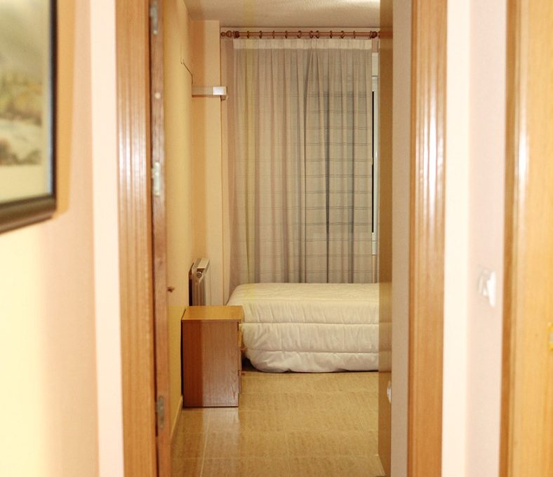 thumbnail_Habitación fondo (1)