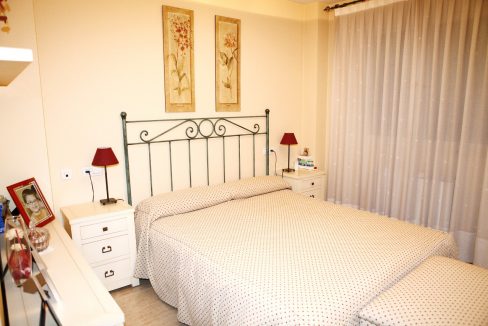 thumbnail_Habitación principal (1)