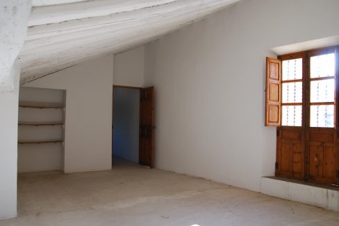 26-casa arriba